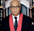 Profile Justice Waqar Ahmad Seth